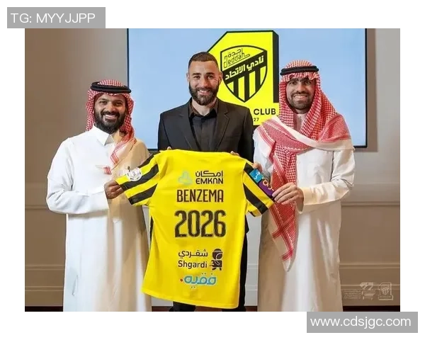 足球明星薪资高的原因解析与背后经济价值的深度剖析